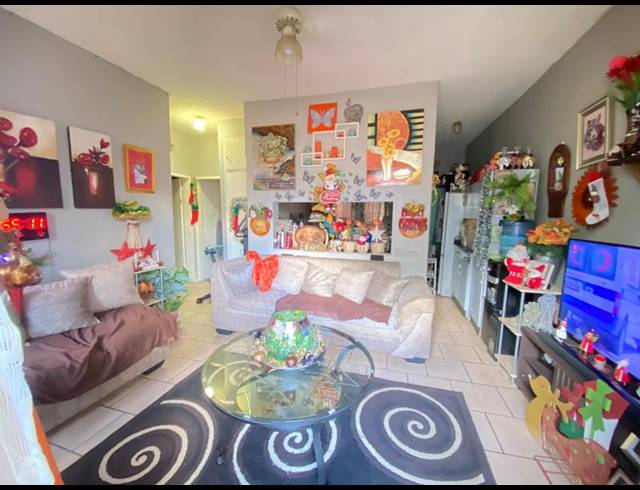 2 BEDROOM APARTMENT FOR SALE IN WITPOORTJIE